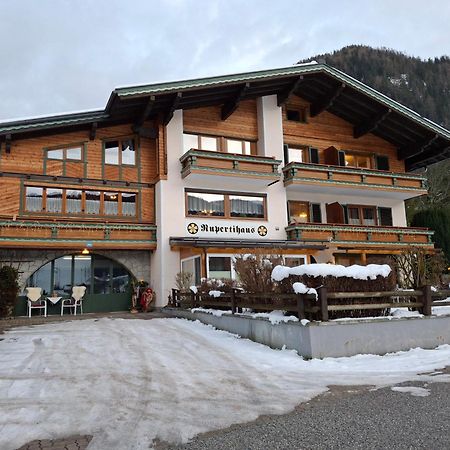Ferienwohnungen Rupertihaus Flachau Exterior photo